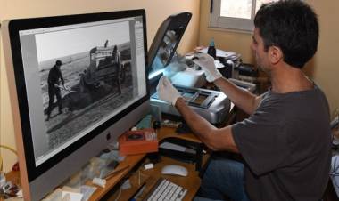 Bucea en el pasado con la mirada en el futuro