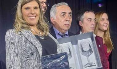 La Contadora Cynthia Ranieri cumplió 25 años en el ejercicio de la profesión    