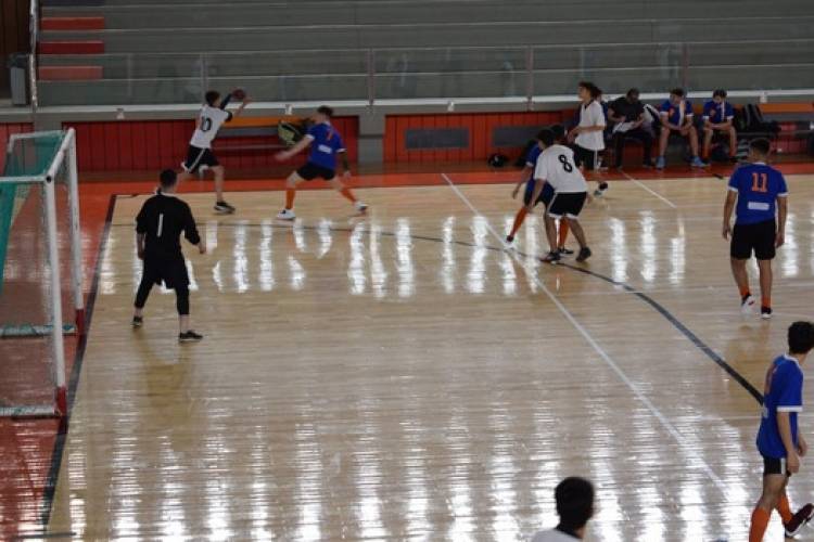 Declarada de interés educativo  pero las escuelas públicas no participarán  de la Liga Escolar de Handball