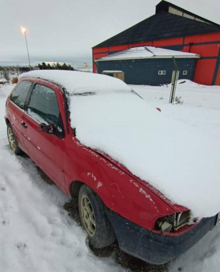 Un gigante con pies de nieve (Crónicas de invierno )